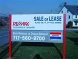 photos of Real Estate Signs Realtor photos of Real Estate Signs Realtor